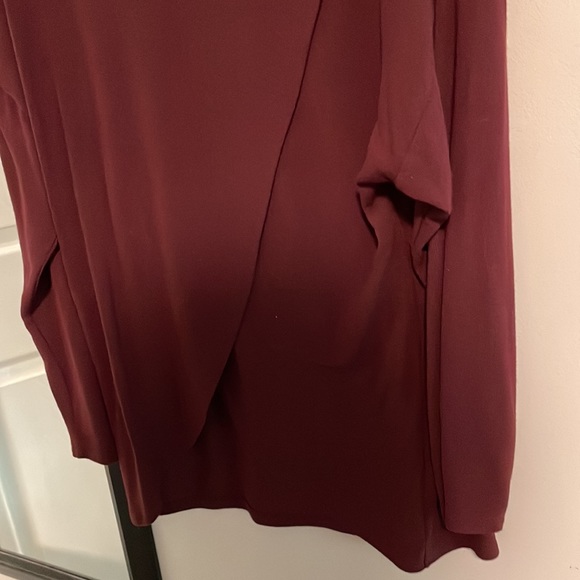 Burgundy Turtleneck sweater -Large - Picture 2 of 5